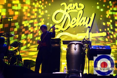 Jan Delay (D) with Disco No. 1 24. Summer Jam Festival - Fuehlinger See, Koeln - Red Stage 03. Juli 2009 (2).JPG